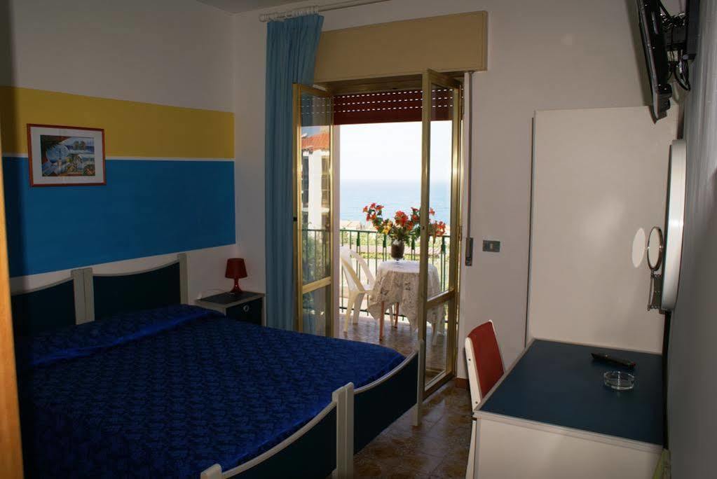 Hotel Cristina Diamante Dış mekan fotoğraf